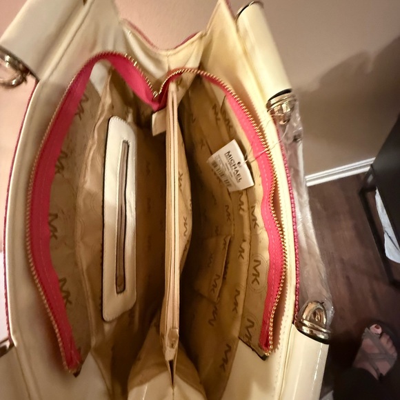 Michael Kors Pink and ivory Tote Bag NWT - Picture 5 of 6